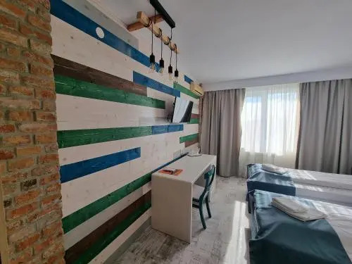Hotel Sunrise si Satul Pescaresc