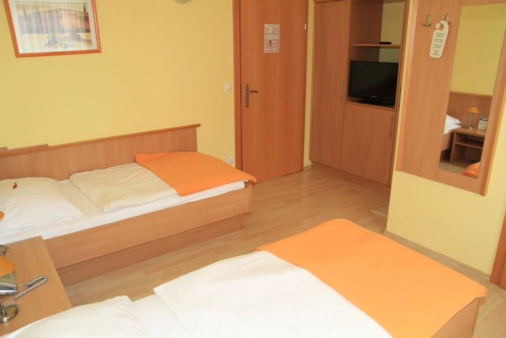 Hotel Highway - Bed & Breakfast