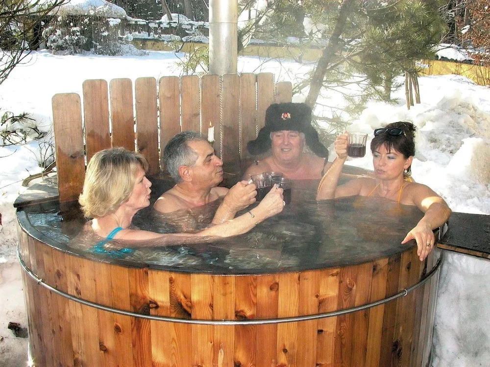 Gartenwohnung Mandl Garten Sauna Hot Pot Pool