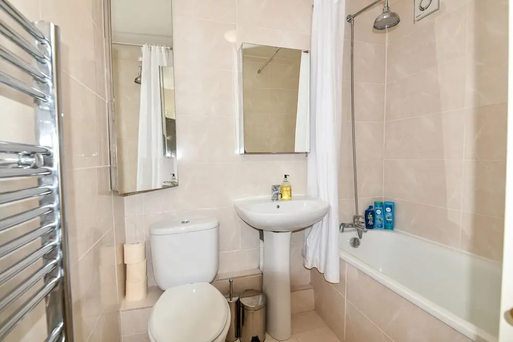1 Bedroom Flat Near Kentish Town