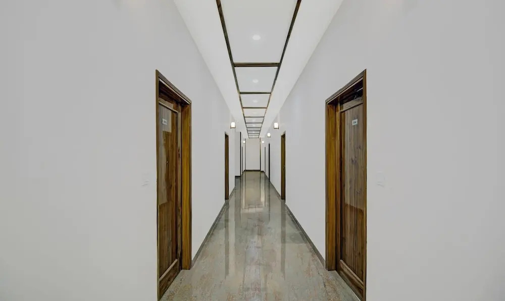 Hotel Royal Salute Chandigarh Delhi Expressway Zirakpur Chandigarh