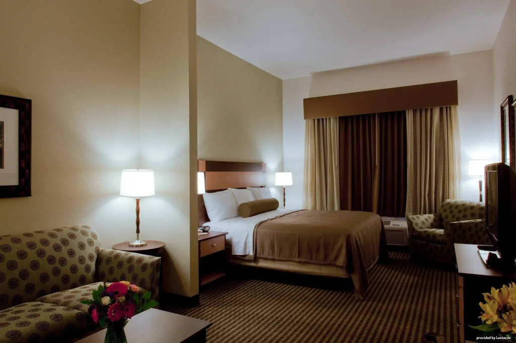 Spark by Hilton Phoenix East Mesa