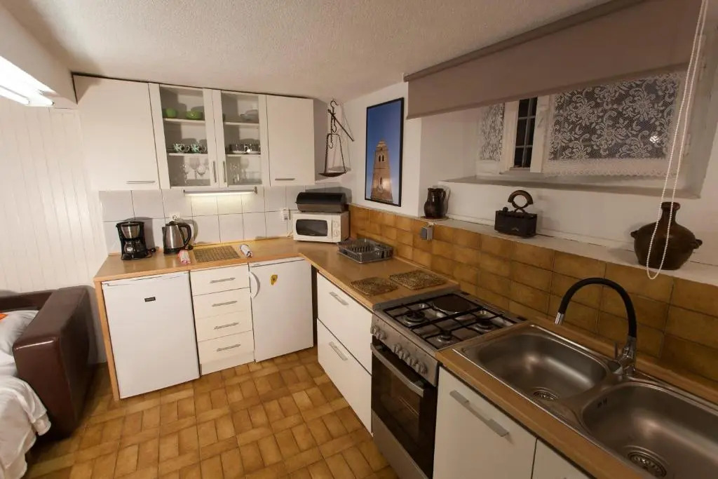 Studio Apartment Nihar