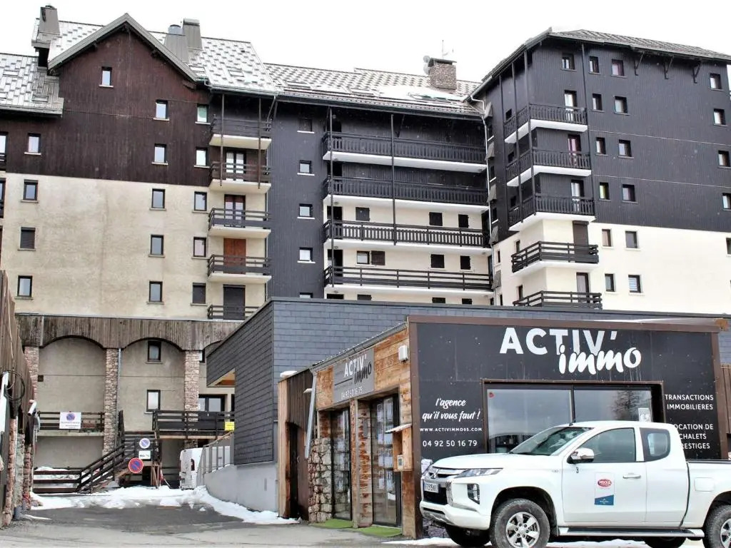 Appartement Risoul, 1 pièce, 4 personnes - FR-1-330-537