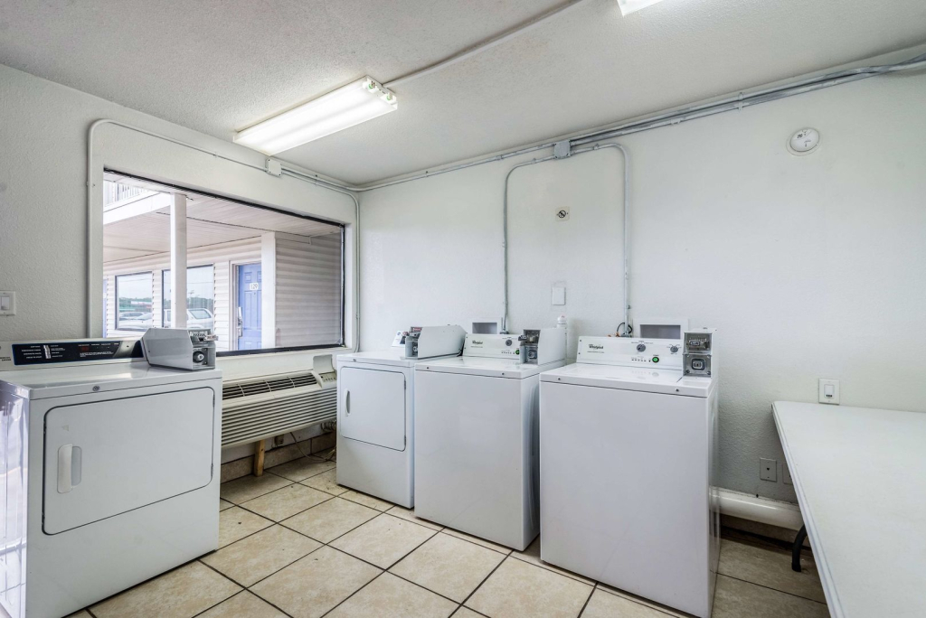 Motel 6-Anniston, AL
