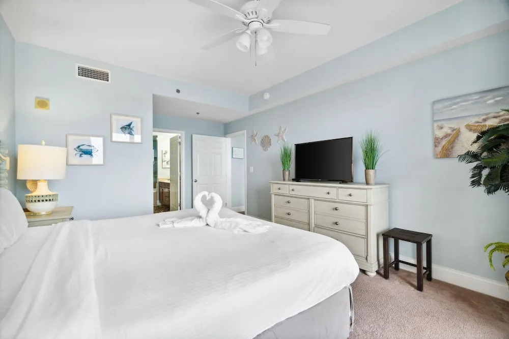 Laketown Wharf 1331