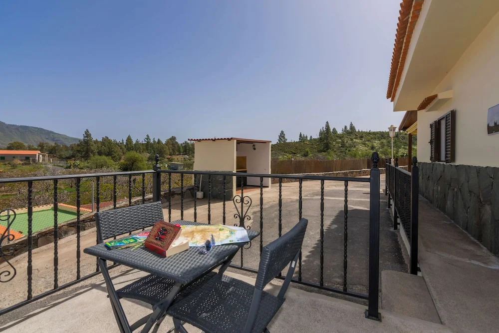 Casa de Vacaciones con Piscina Compartida I