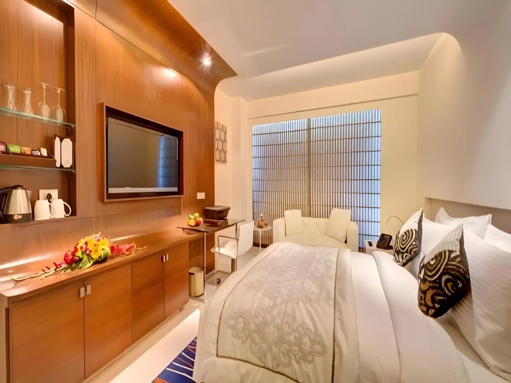 The Hotel Hindusthan International