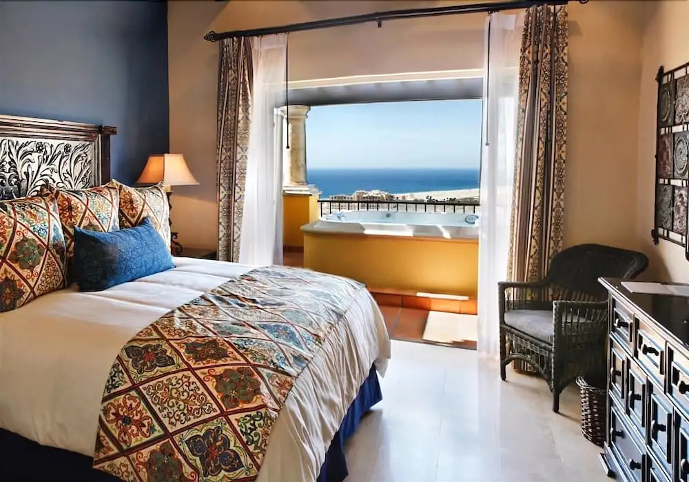 3Br Oceanview Luxury Villa by EVB ROCKS