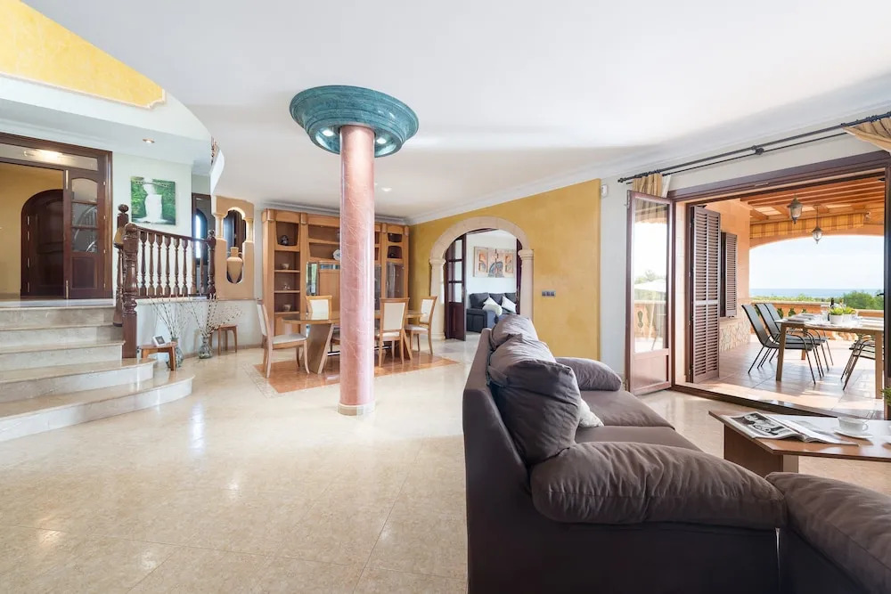 Villa Onieva