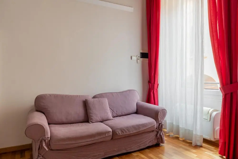 La casa Magenta by Wonderful Italy