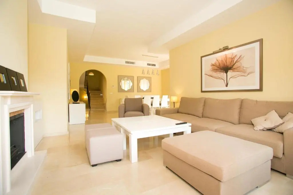 Villas Altos De Marbella