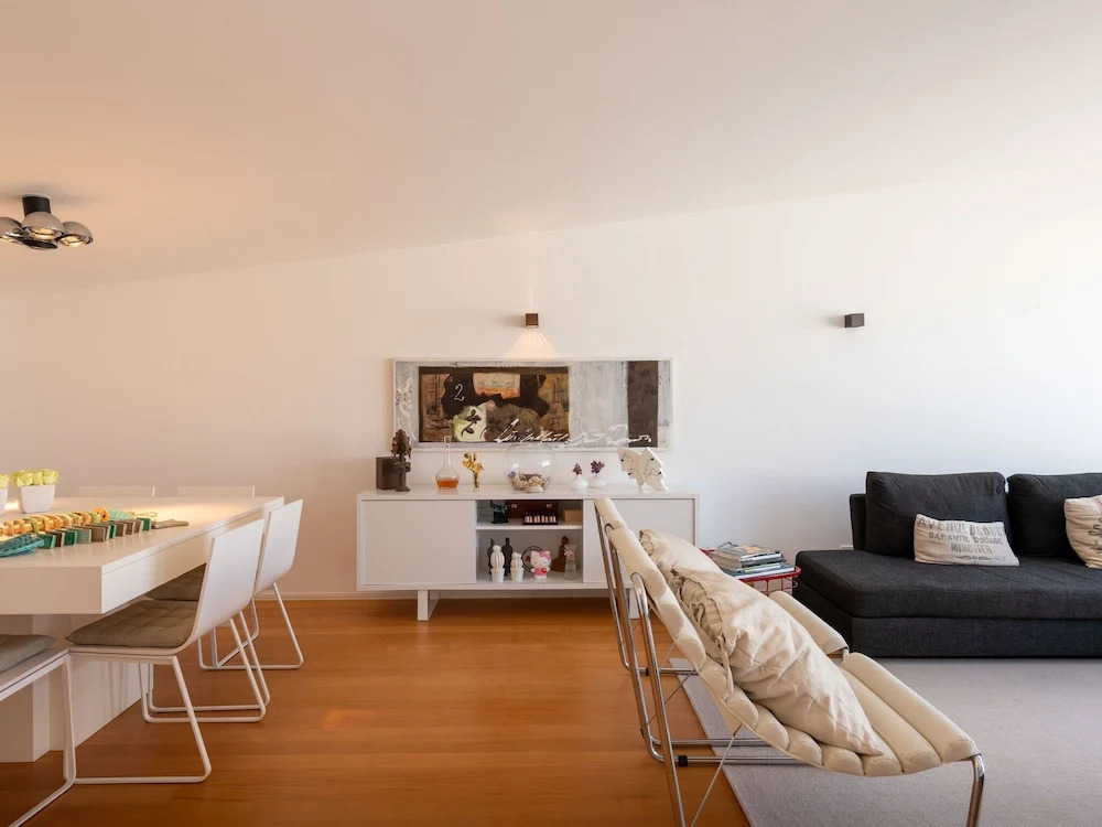 Lovely Apartment With Swimming Pool in Apúlia