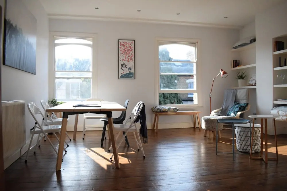 2 Bedroom Property in Brixton