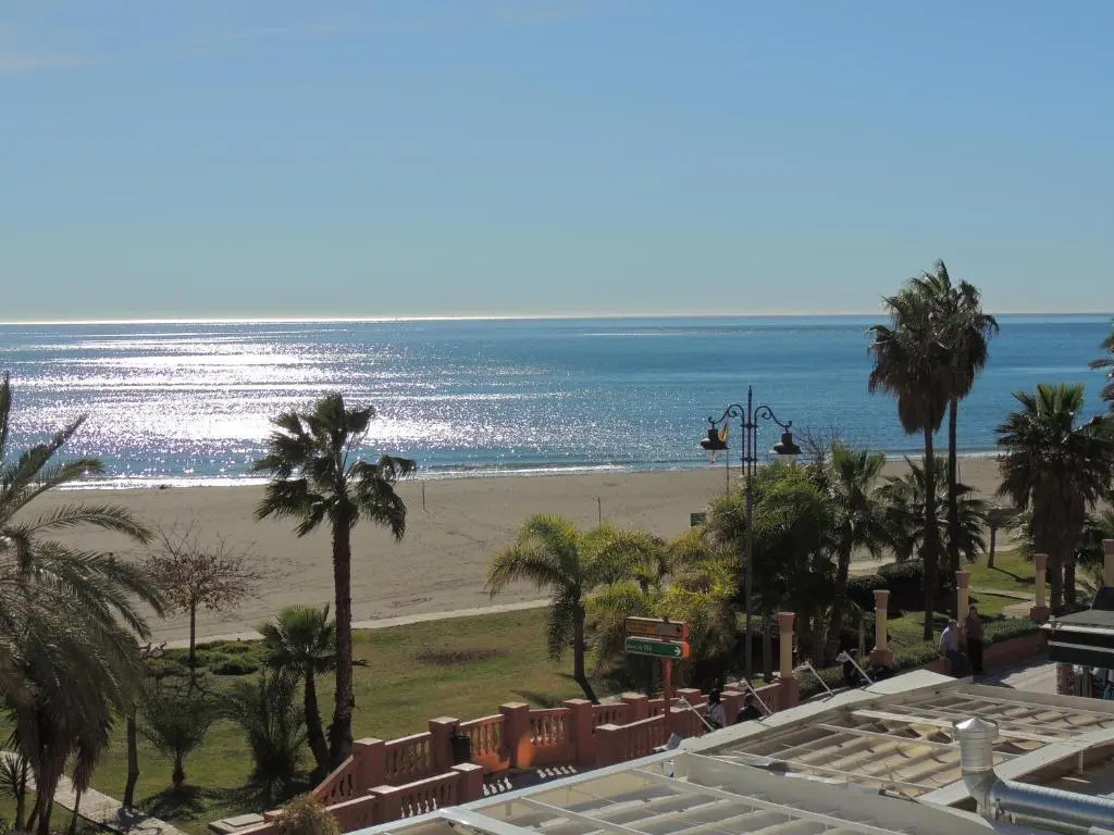 Ole Playa 6A, Beach Front - A pie de Playa, Sea Views - Vistas al Mar, Parking, Puerto Marina