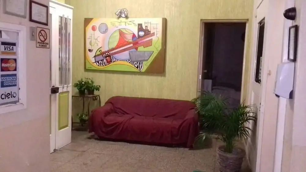 Hotel Car