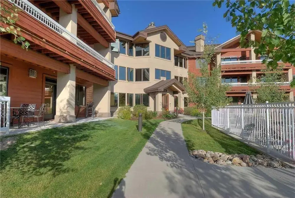 4203 Aspen Lodge, Trappeur's Crossing Apartment 3