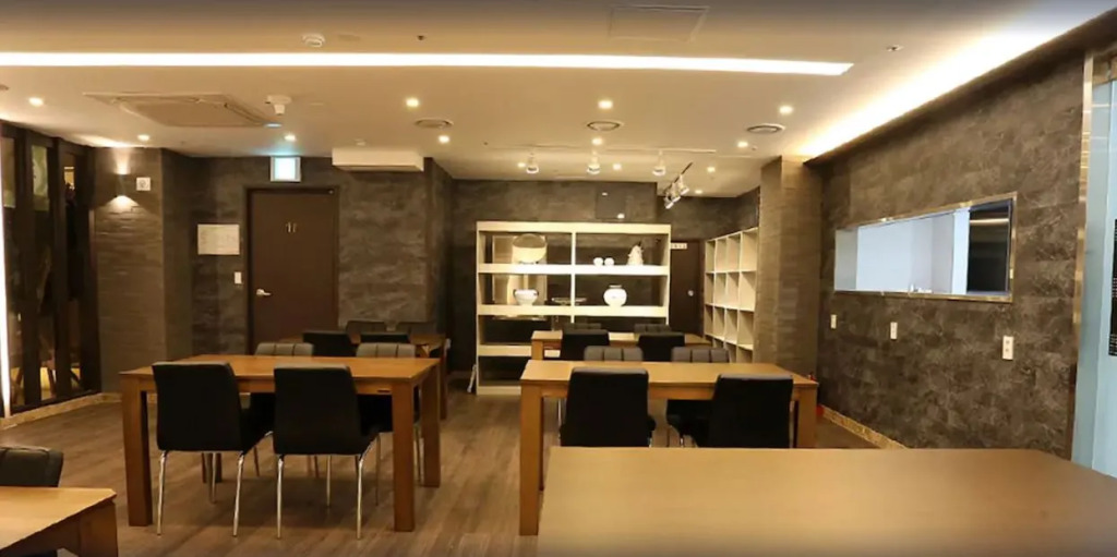 Suntree Hotel