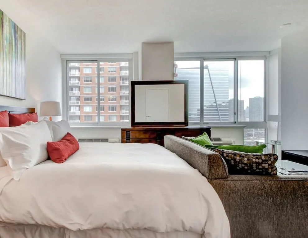 Bluebird Suites in Jersey City