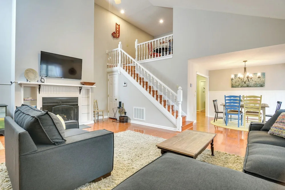 Pinehurst Condo ~ 2 Miles to Downtown & Resort!