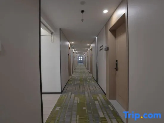 GreenTree Inn (Zhangjiagang Guotai Middle Road Jintian Plaza)