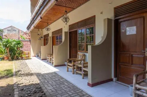 Cahaya Guest House