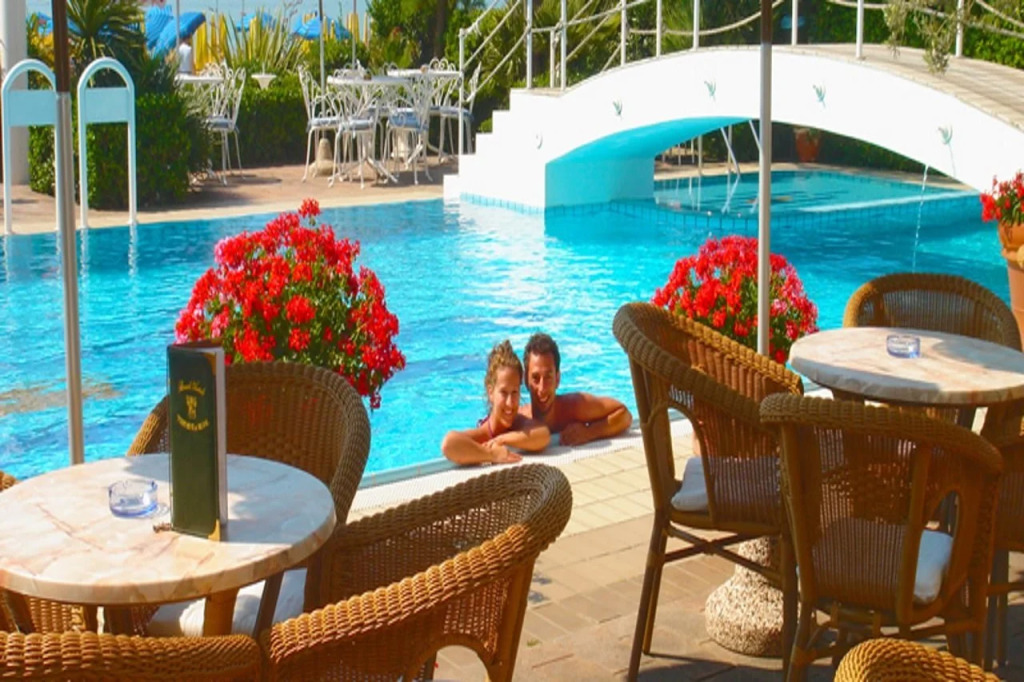 Hotel Serenella