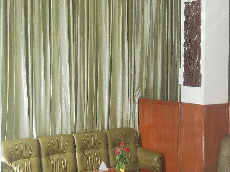 Hotel Bayint Naung