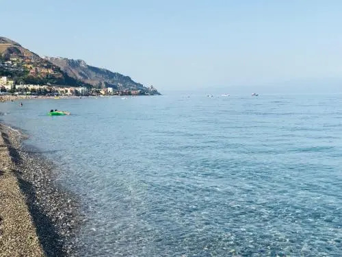 Panoramic Apartment Mazzeo