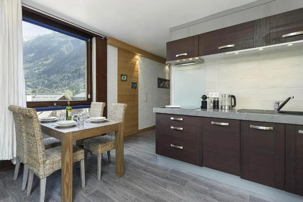 APARTMENT BEAUSITE - Alpes Travel - Central Chamonix - Sleeps 4