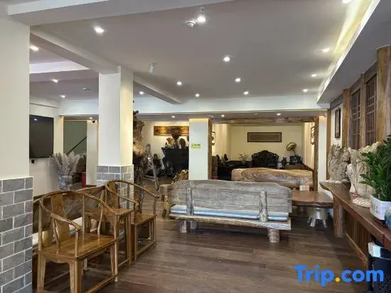 Manshan Yun Gu Privatte Hot Spring Hotel
