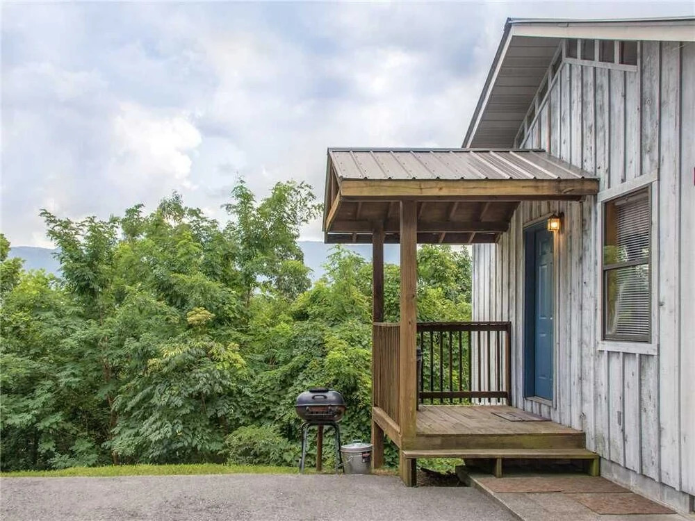 LeConte View 1 - One Bedroom Cabin