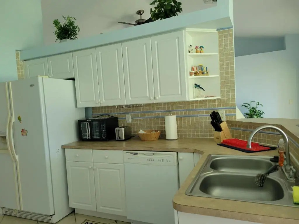 Large 3 bedroom house situated in a quiet neighborhood