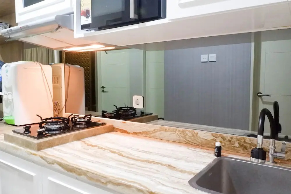 Comfy And Modern Wonderful 2Br Apartment At Tanglin Supermall Mansion