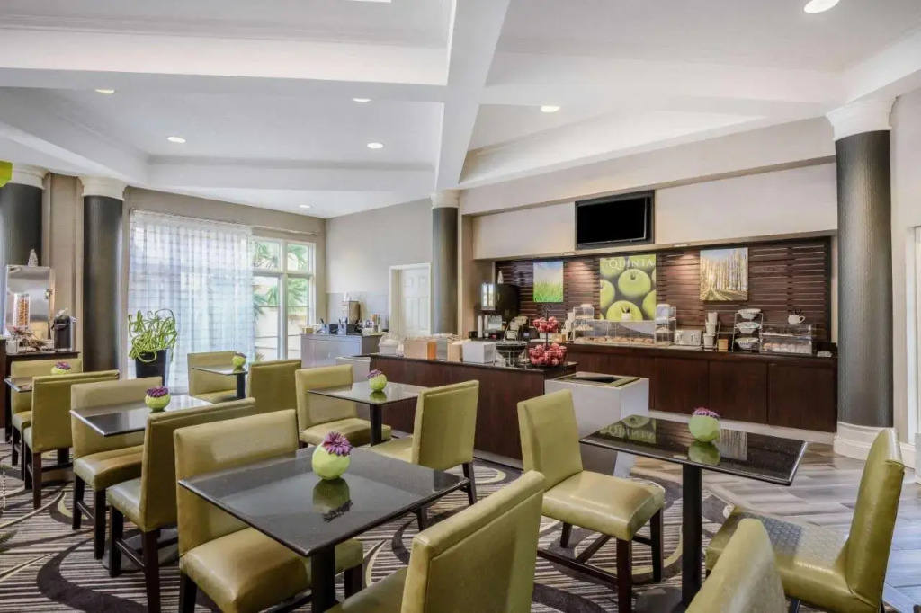 La Quinta Inn & Suites Myrtle Beach Broadway # 951