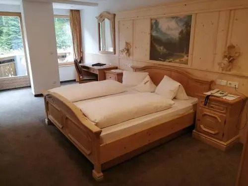 Hotel Schwarzenbach