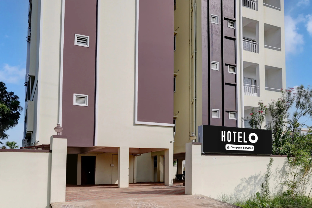 OYO Hotel O Ramaraopet Near Kakinada Beach