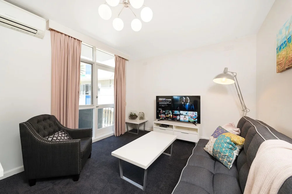 Melbourne Beachside Apartment