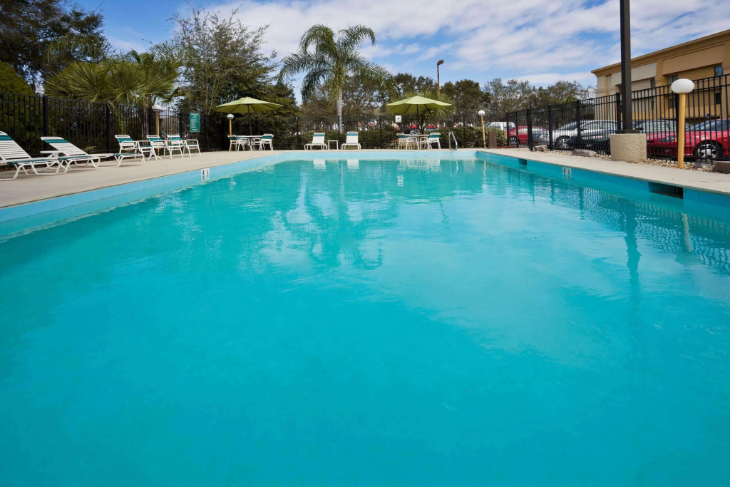 La Quinta by Wyndham Tampa Fairgrounds - Casino