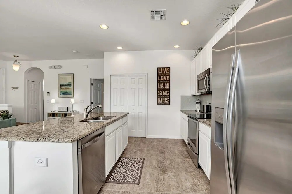 Lake View! Cozy 4BD Home Near Theme Parks With CDC Cleaning Standards #4bv941