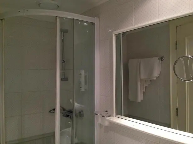 Offi Haz Hotel