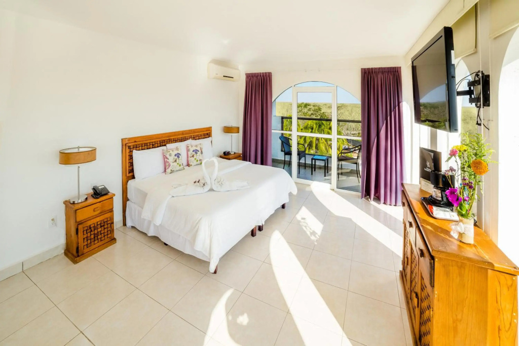 Uxmal Resort Maya