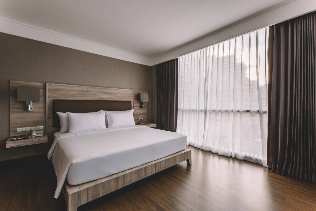 Adelphi Suites Bangkok