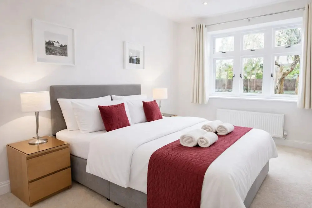 Roomspace Serviced Apartments - Kinnaird Court