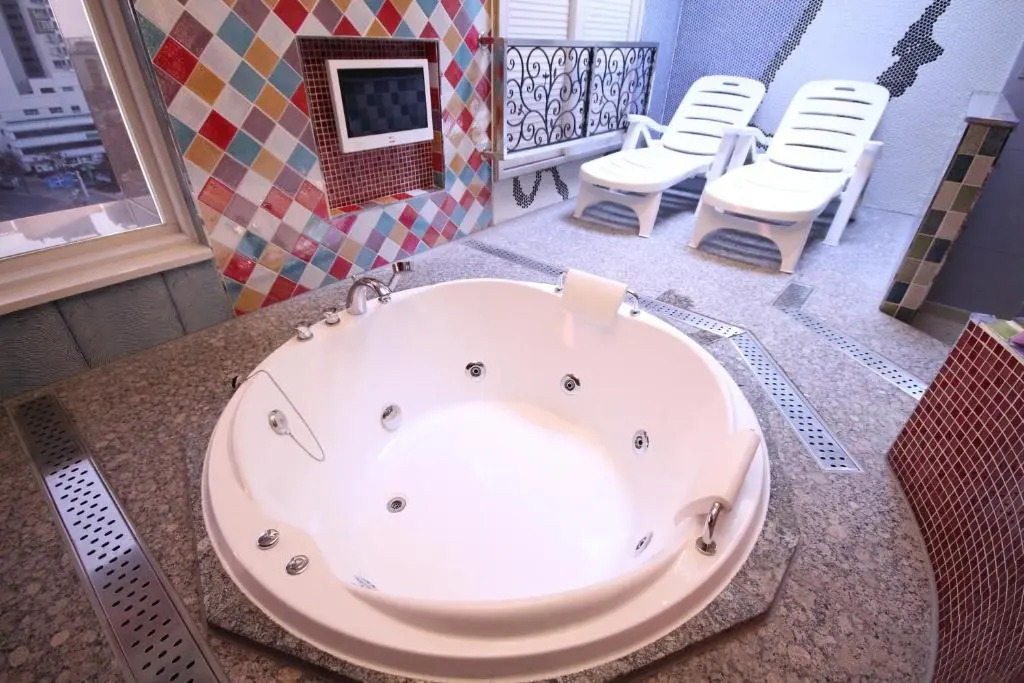Vov Hotel