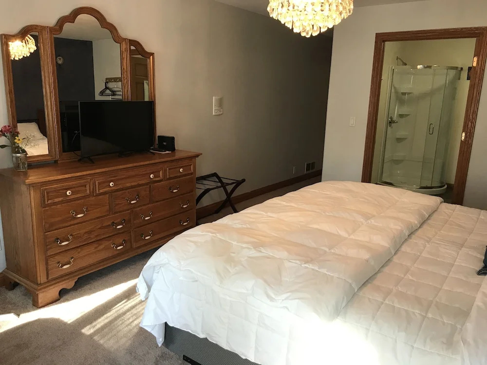 Oak Creek Lodge
