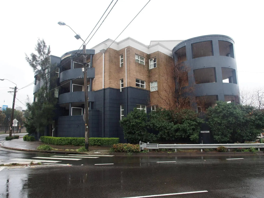 Sydney Airport Suites