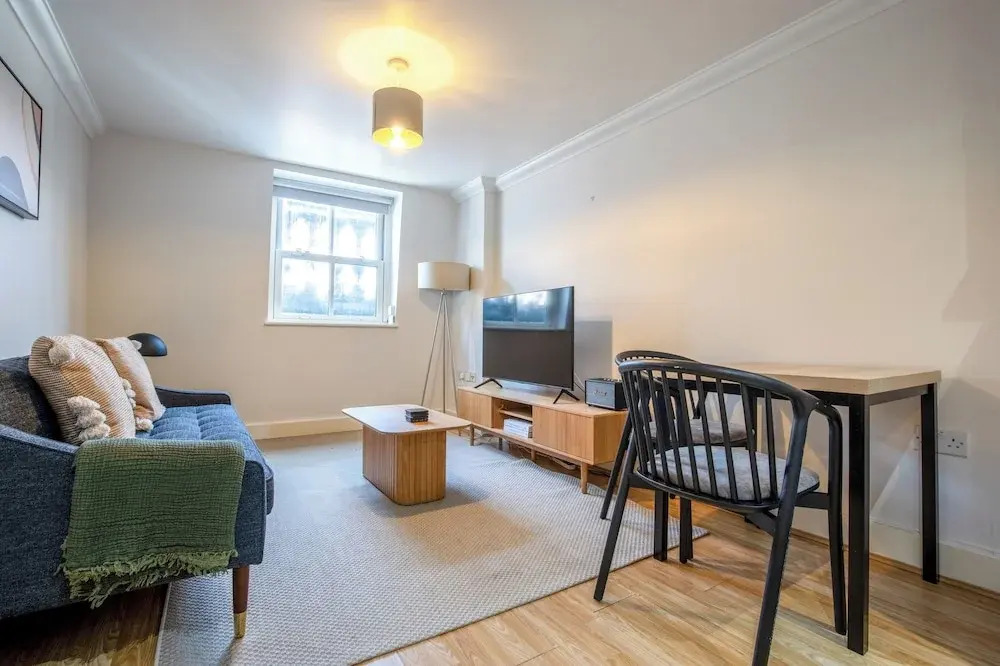 Kensington & Earls Court 1 bed Apartment - 4 Guest