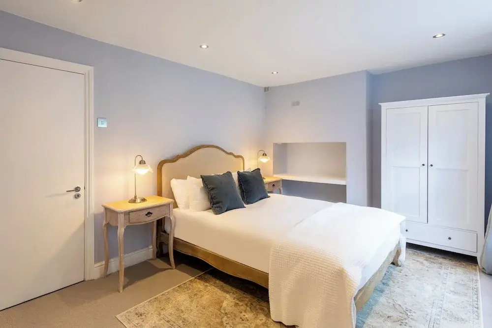 Two Bed Notting Hill Gem
