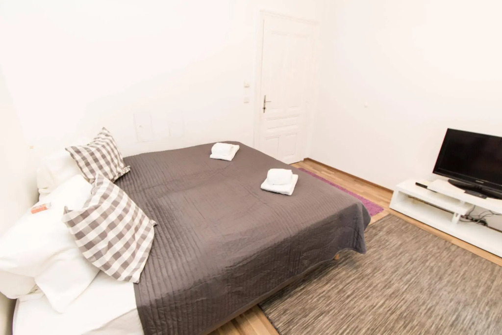 CheckVienna – Apartment Johnstrasse